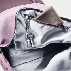 Deuter UP Seoul Backpack 16+10l, Zwart -Deuter Winkel deuter up seoul backpack 16 10l aubergine grape 5