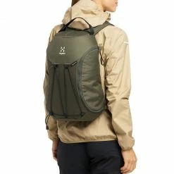 Haglöfs Haglöfs Corker 15l Backpack, Zwart -Deuter Winkel hagloefs corker 15l backpack deep woods 9
